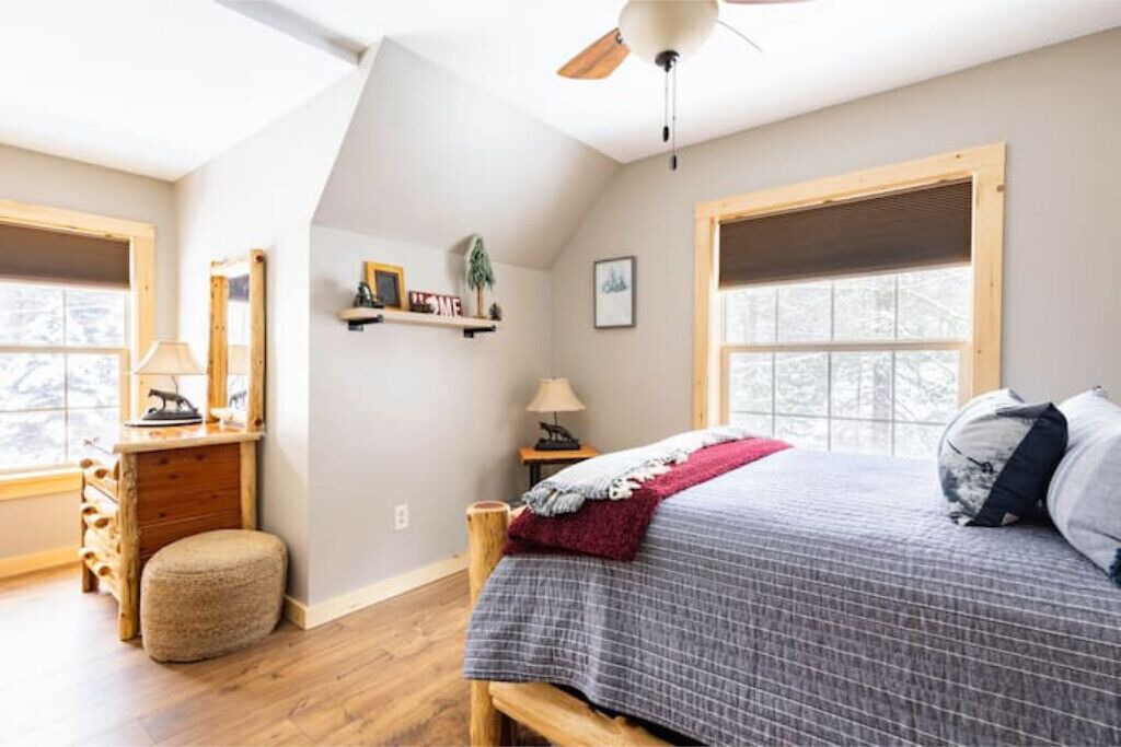 Photo of Bedroom in Town of Webb