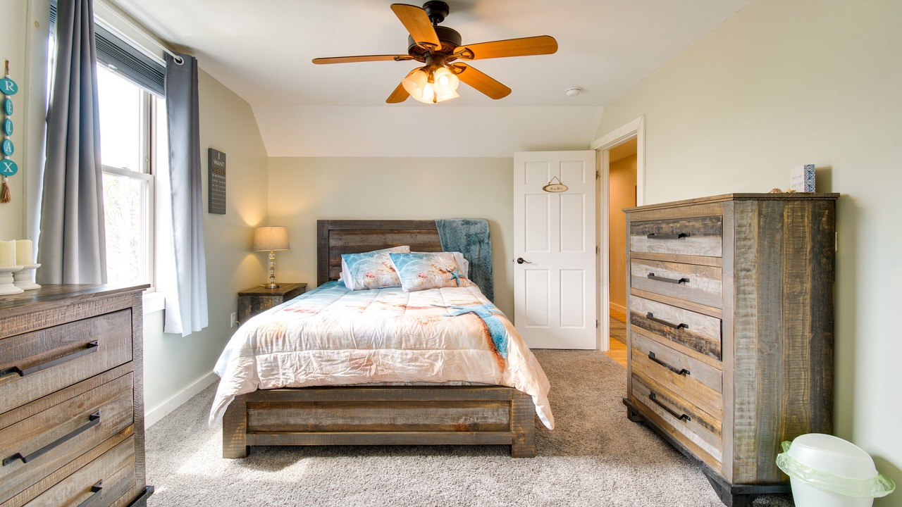 Photo of Bedroom in Romulus