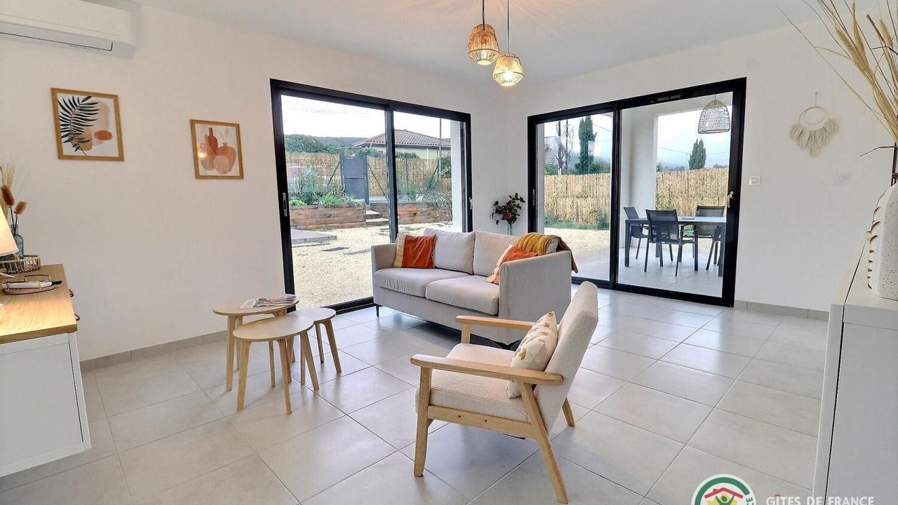 Photo of Livingroom in Grospierres