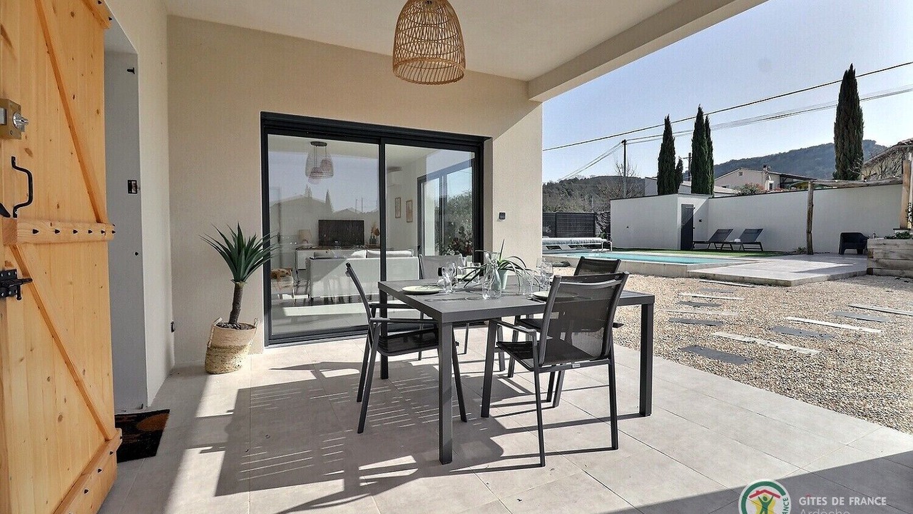 Photo of Outdoor in Grospierres