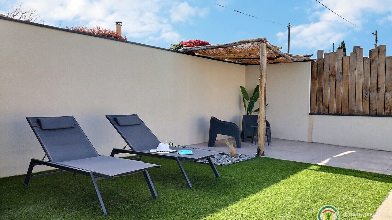 Photo of Patio Balcony in Grospierres