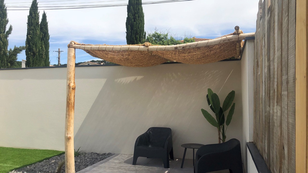 Photo of Patio Balcony in Grospierres