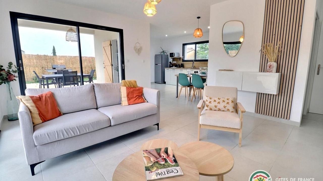 Photo of Livingroom in Grospierres