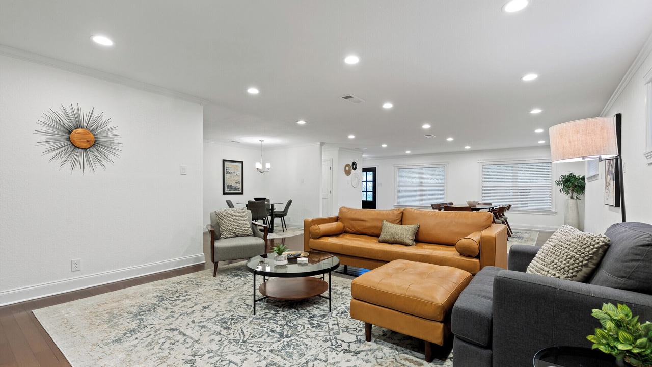 Photo of Livingroom in Northeast Dallas