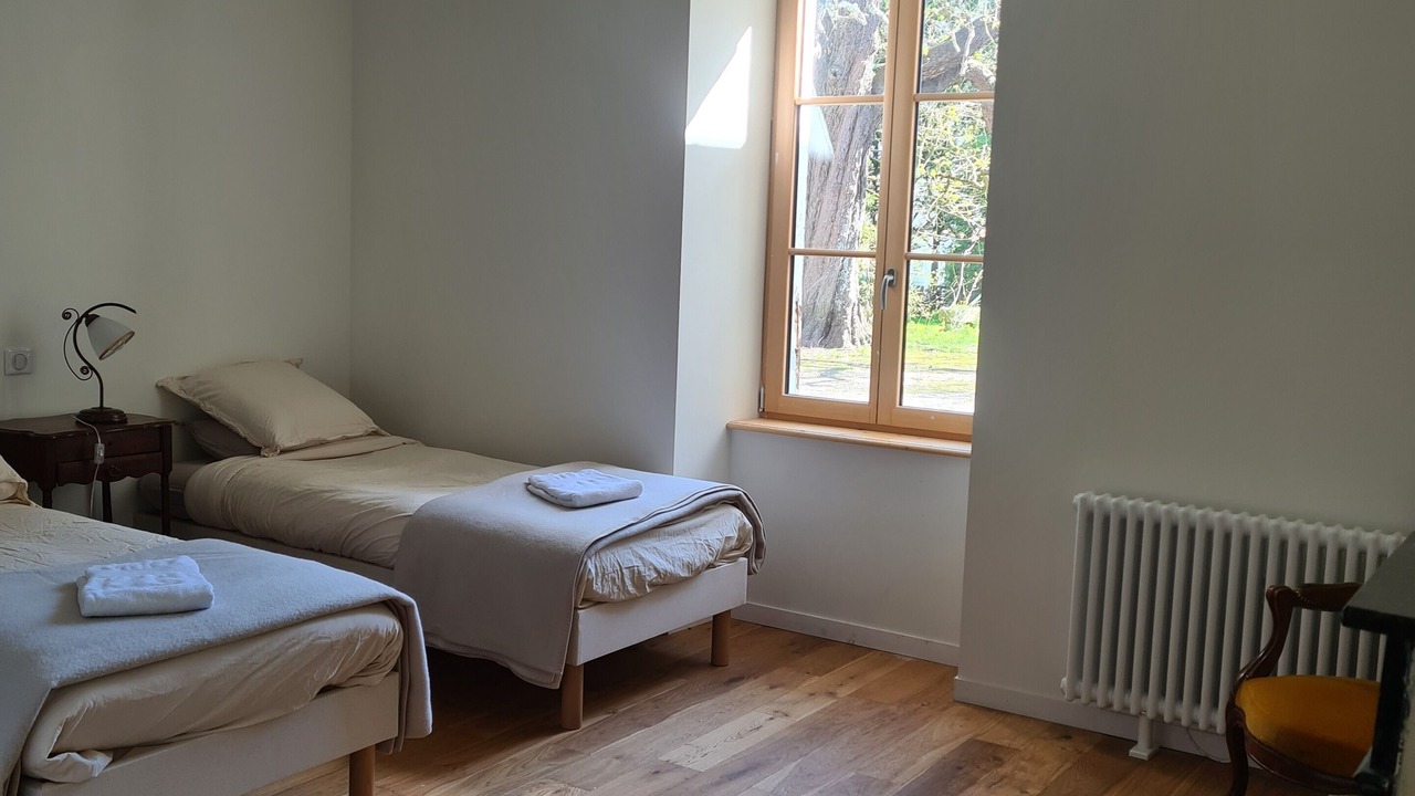 Photo of Bedroom in Saint-Pierre-de-l'Isle