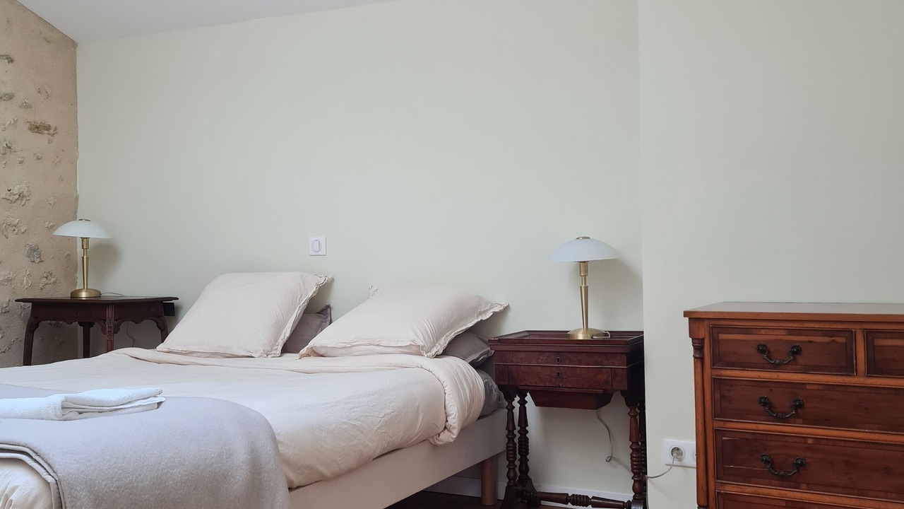 Photo of Bedroom in Saint-Pierre-de-l'Isle