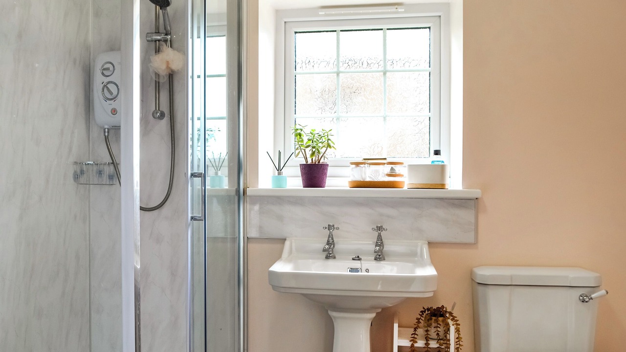 Photo of Bathroom in Ainstable