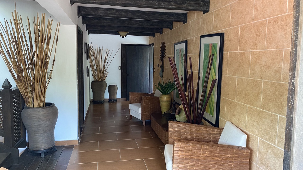 Photo of Others in Pedro Brand