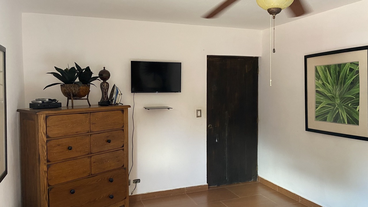 Photo of Others in Pedro Brand