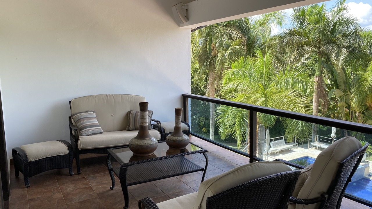 Photo of Outdoor in Pedro Brand