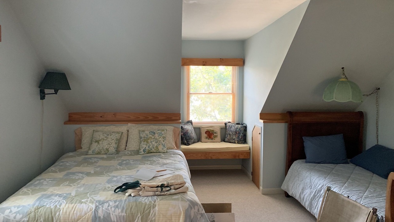 Photo of Bedroom in Putnam Station