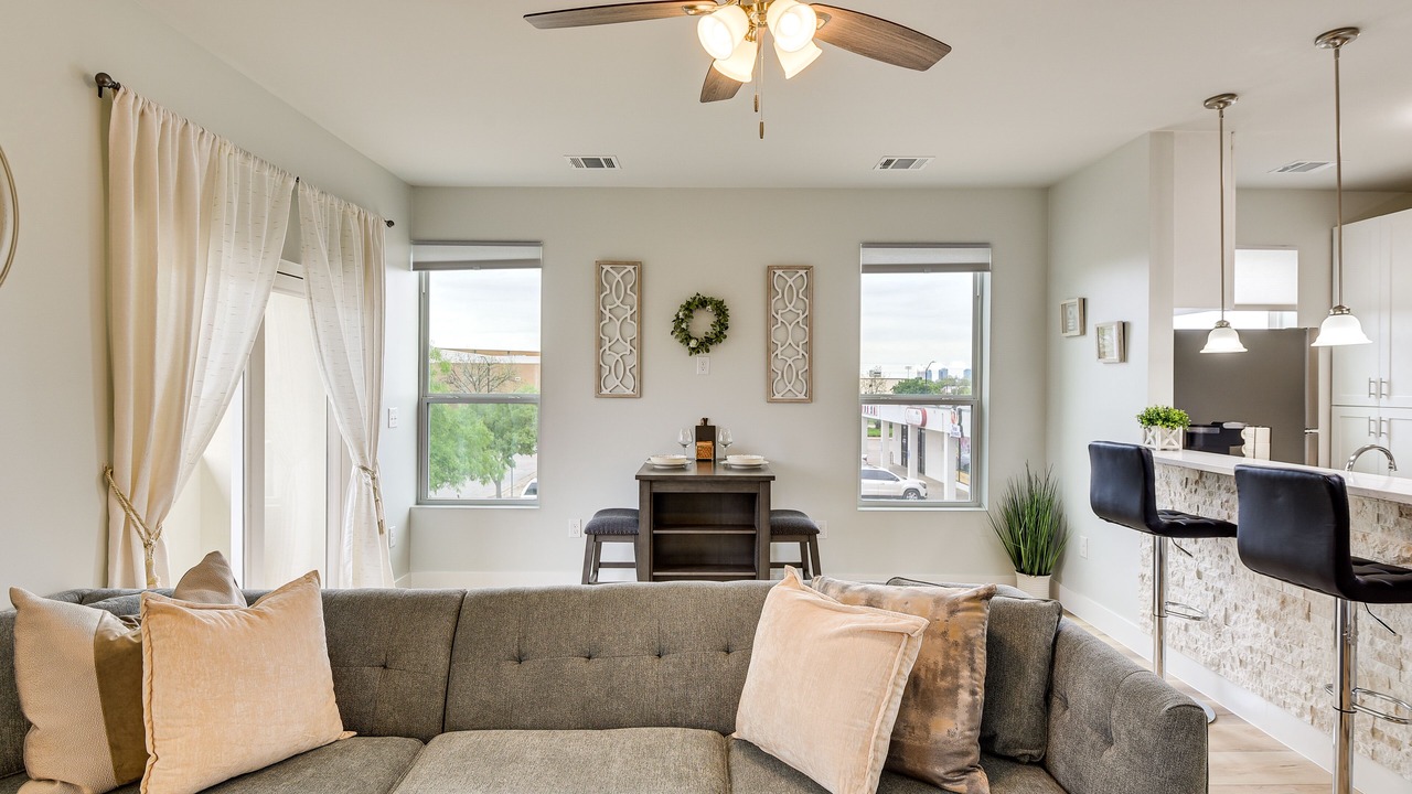 Photo of Livingroom in Fort Worth