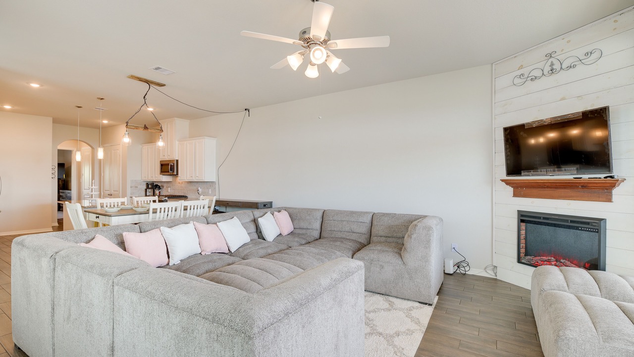 Photo of Livingroom in La Porte