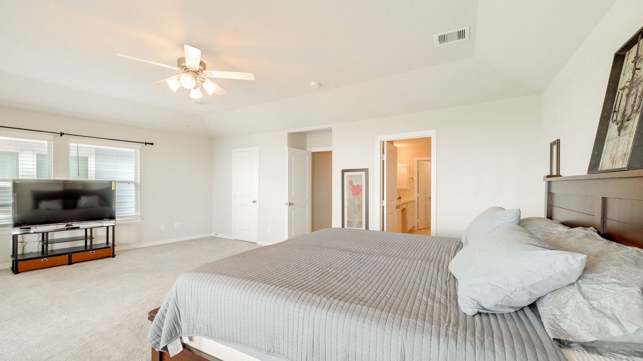 Photo of Bedroom in La Porte