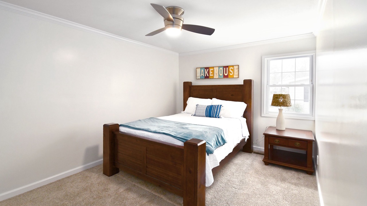 Photo of Bedroom in New London