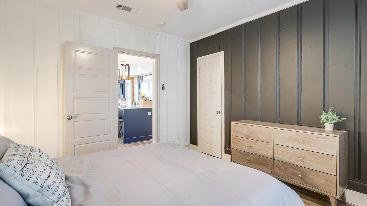 Photo of Bedroom in Arlington Heights