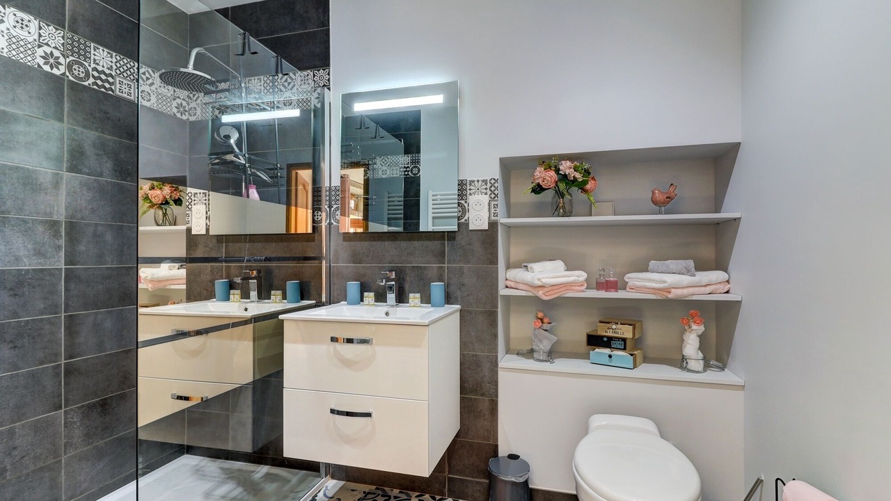 Photo of Bathroom in Collonge-en-Charollais