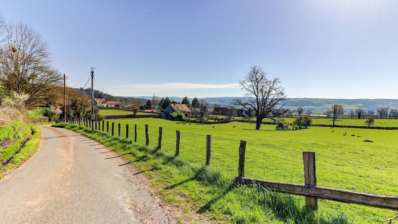 Photo of Outdoor in Collonge-en-Charollais