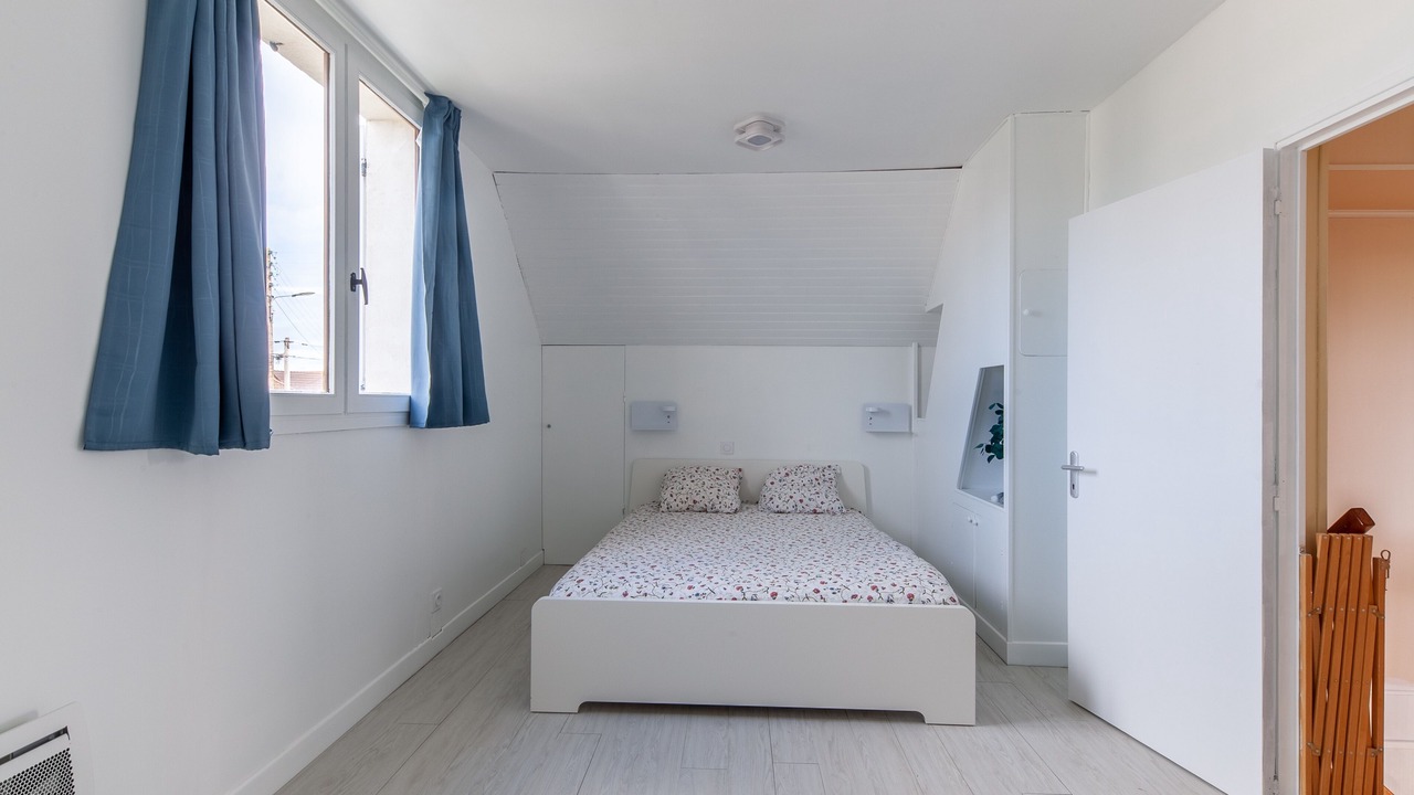 Photo of Bedroom in Courseulles-sur-Mer