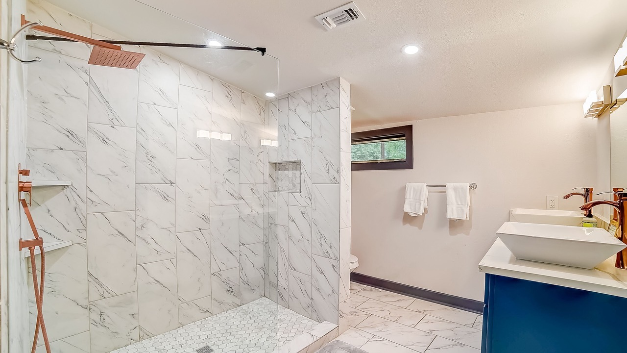 Photo of Bathroom in Highland Park