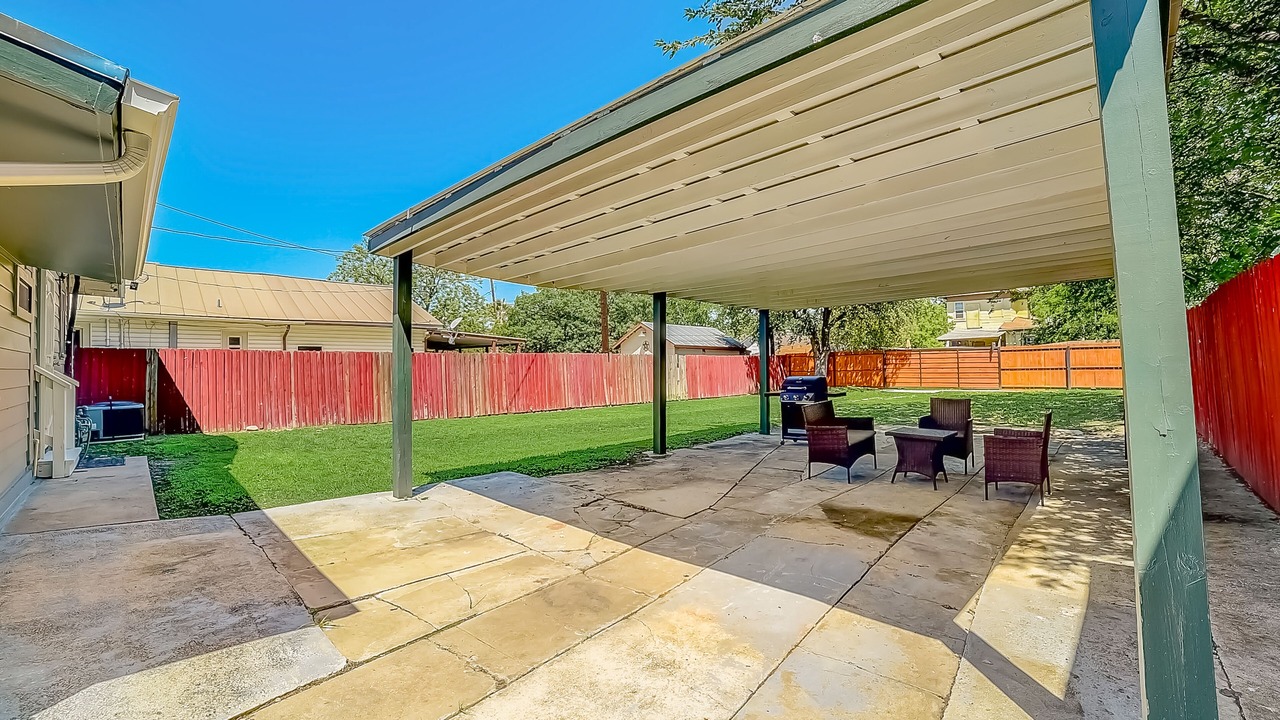 Photo of Patio Balcony in Highland Park