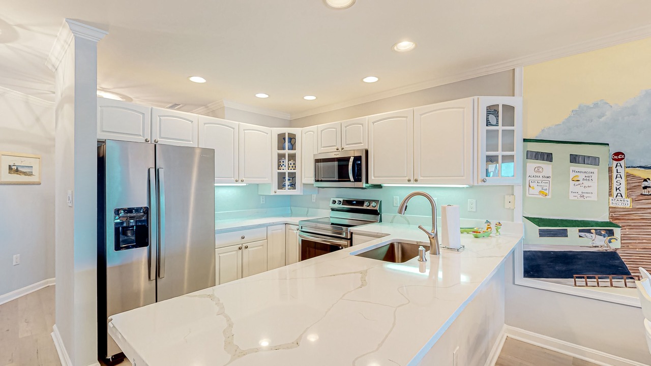 Photo of Kitchen in Heron Harbour Isle