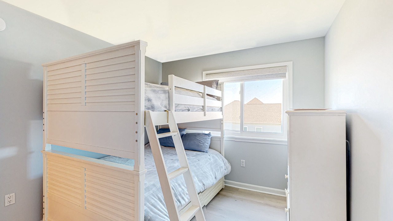 Photo of Bedroom in Heron Harbour Isle