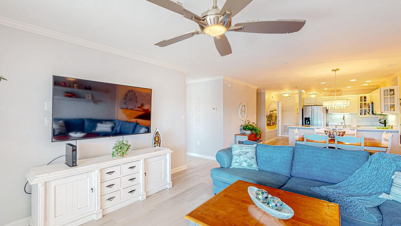 Photo of Livingroom in Heron Harbour Isle
