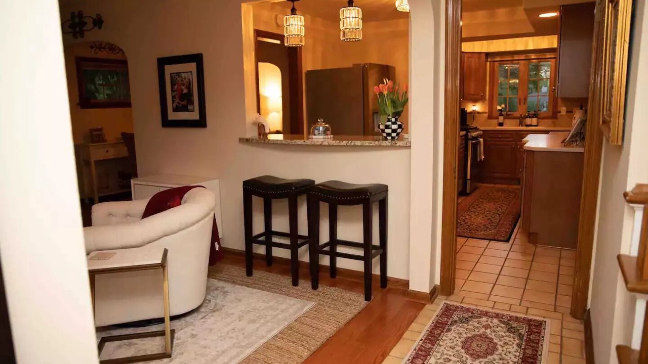 Photo of Livingroom in Rochester