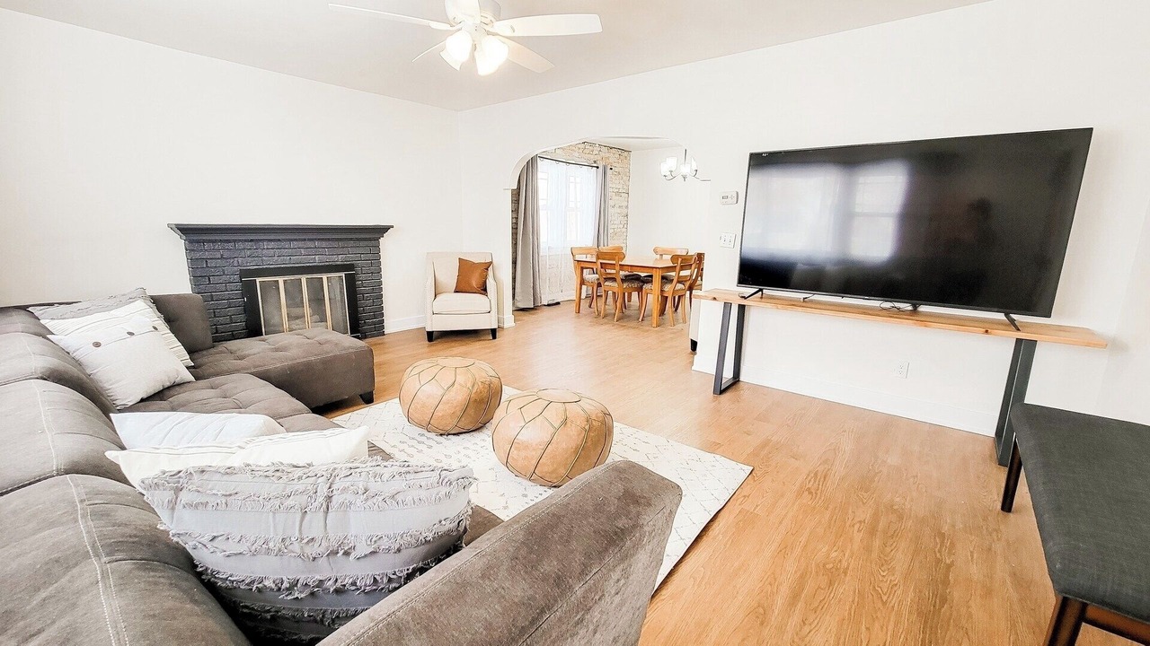 Photo of Livingroom in Ogden
