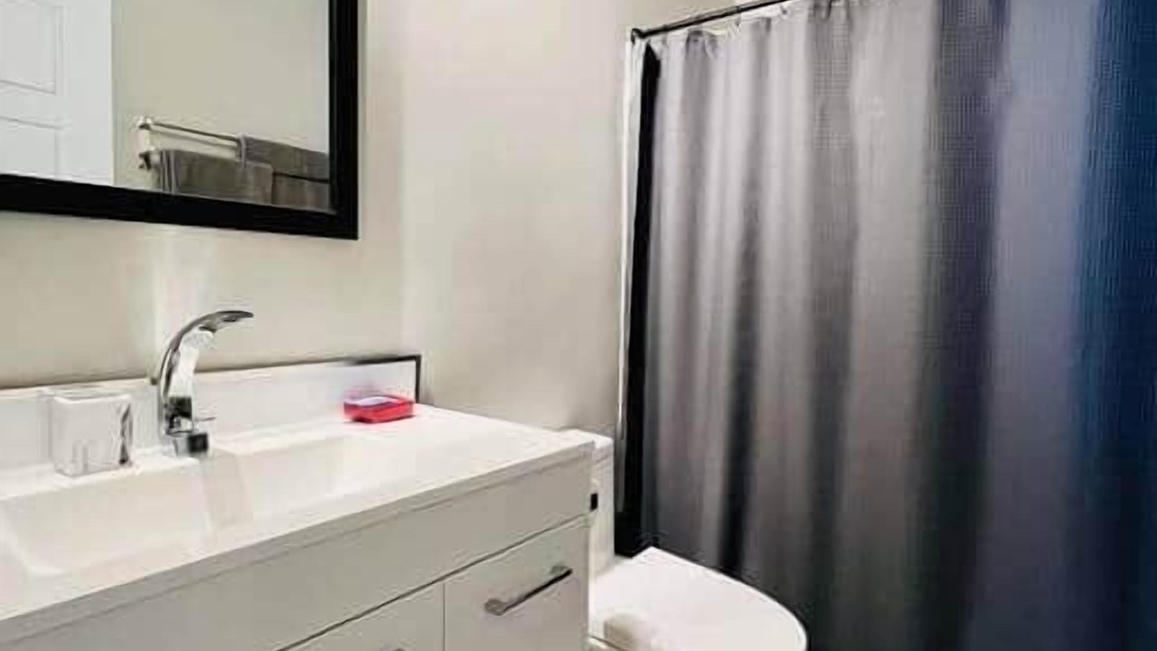 Photo of Bathroom in Magog