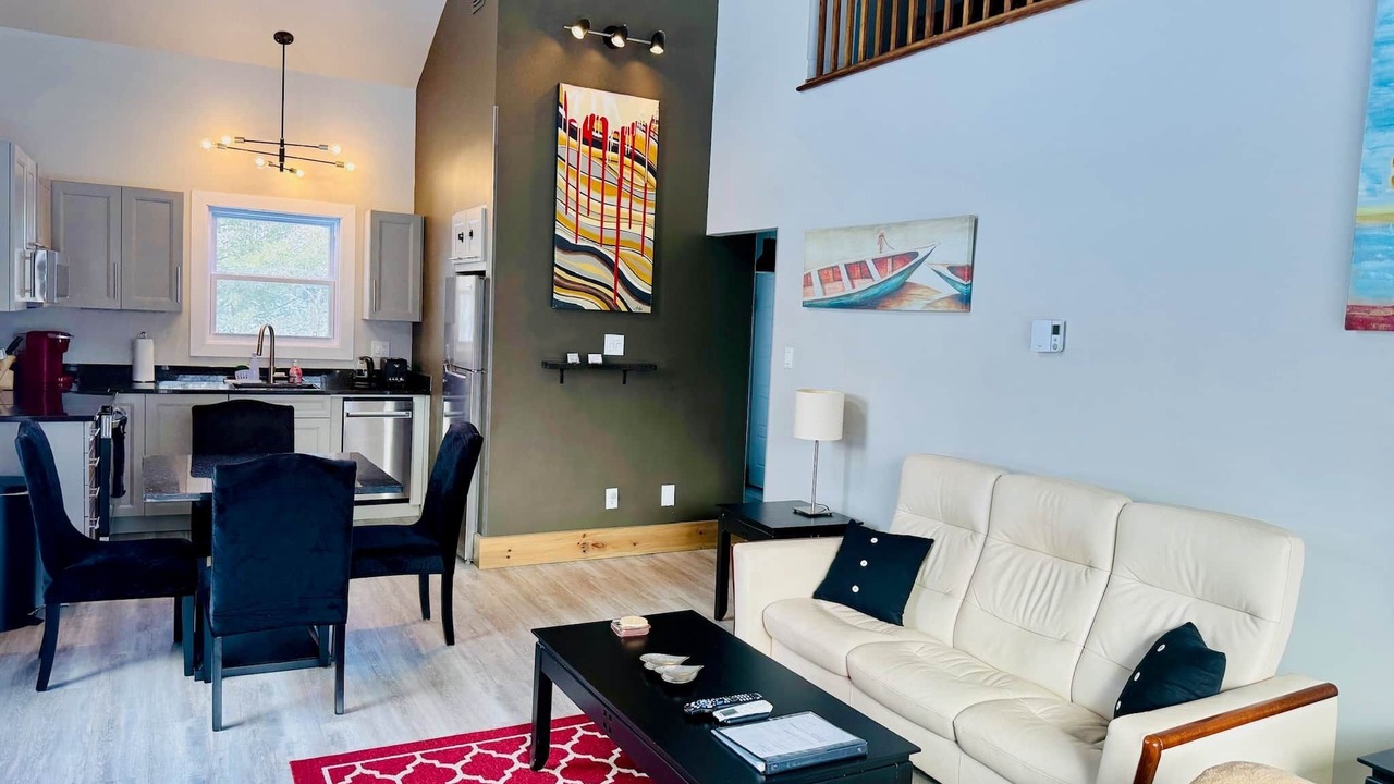 Photo of Bedroom in Magog