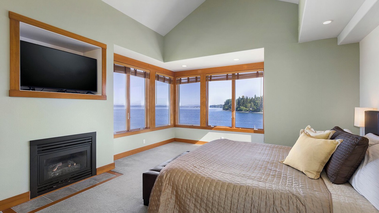 Photo of Livingroom in Rollingbay