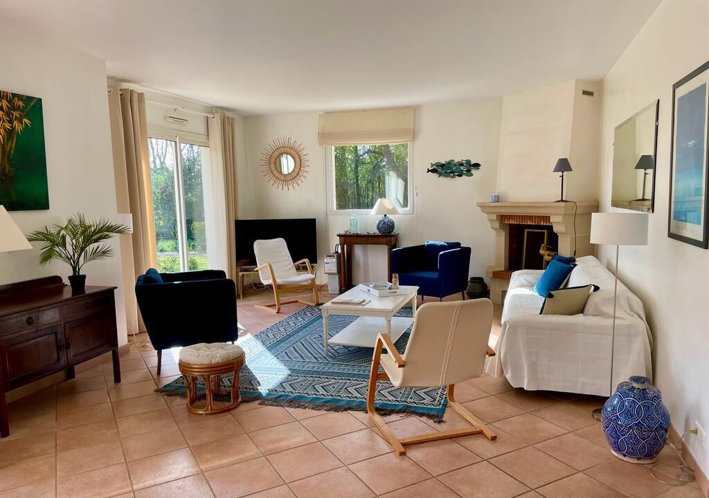 Photo of Livingroom in Carolles