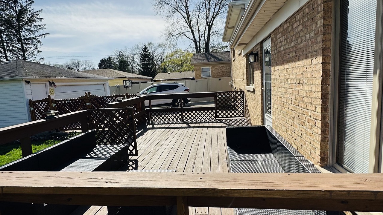 Photo of Patio Balcony in Glenview