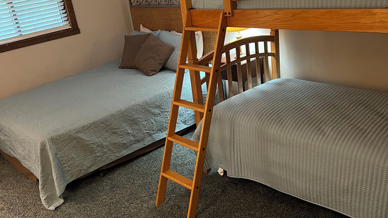 Photo of Bedroom in Village at Camelback