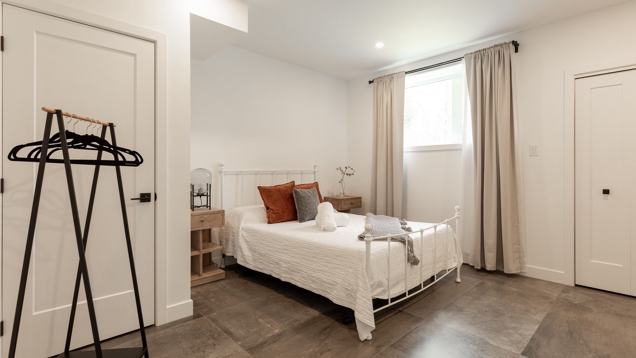 Photo of Bedroom in Morin Heights