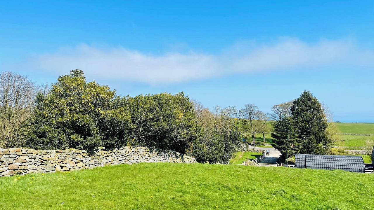 Photo of Outdoor in Scarborough