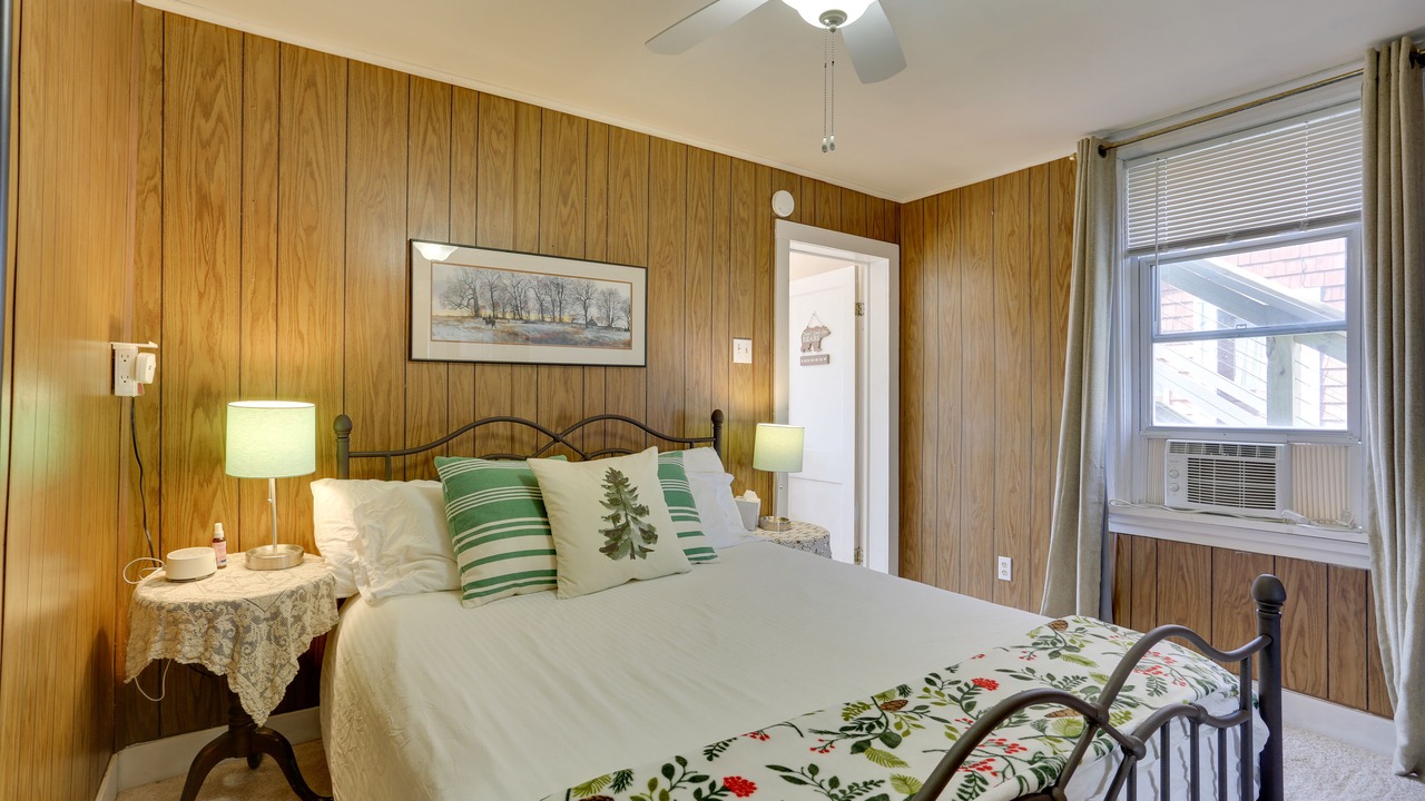 Photo of Others in Hancock