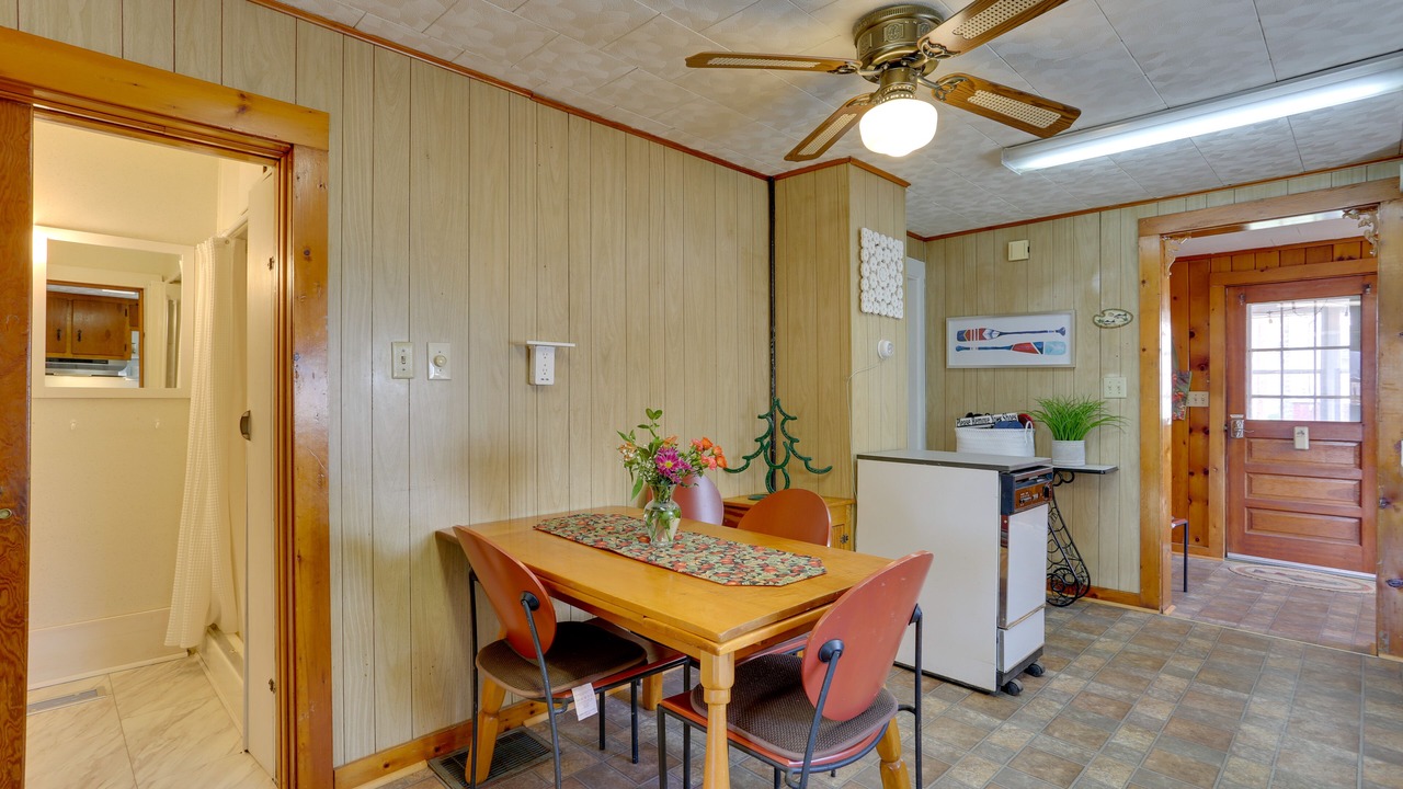 Photo of Bedroom in Hancock