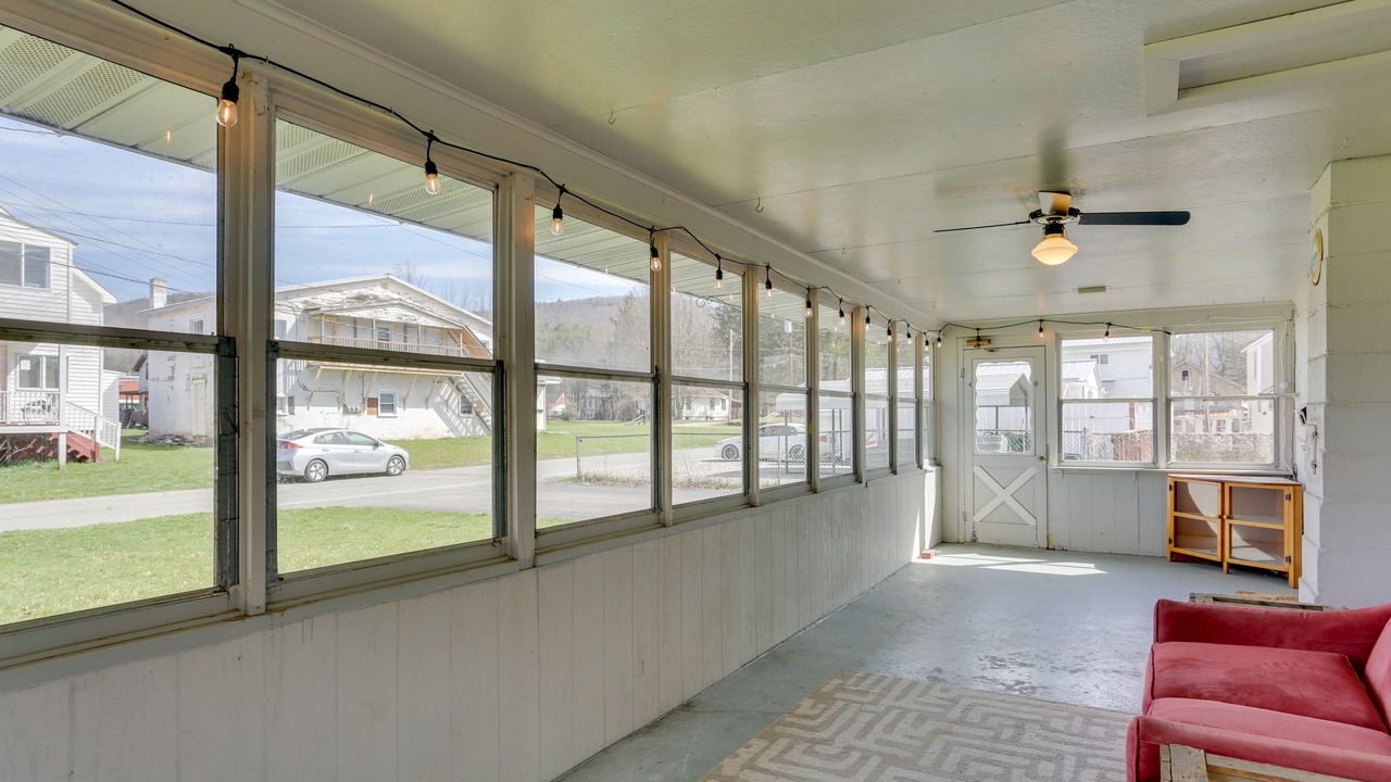 Photo of Others in Hancock