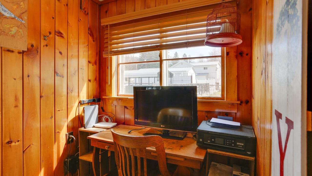 Photo of Others in Hancock