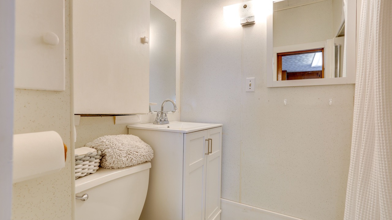 Photo of Bathroom in Hancock