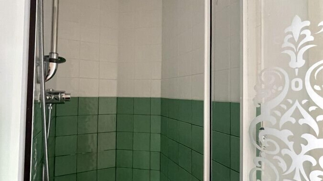 Photo of Bathroom in Boscastle