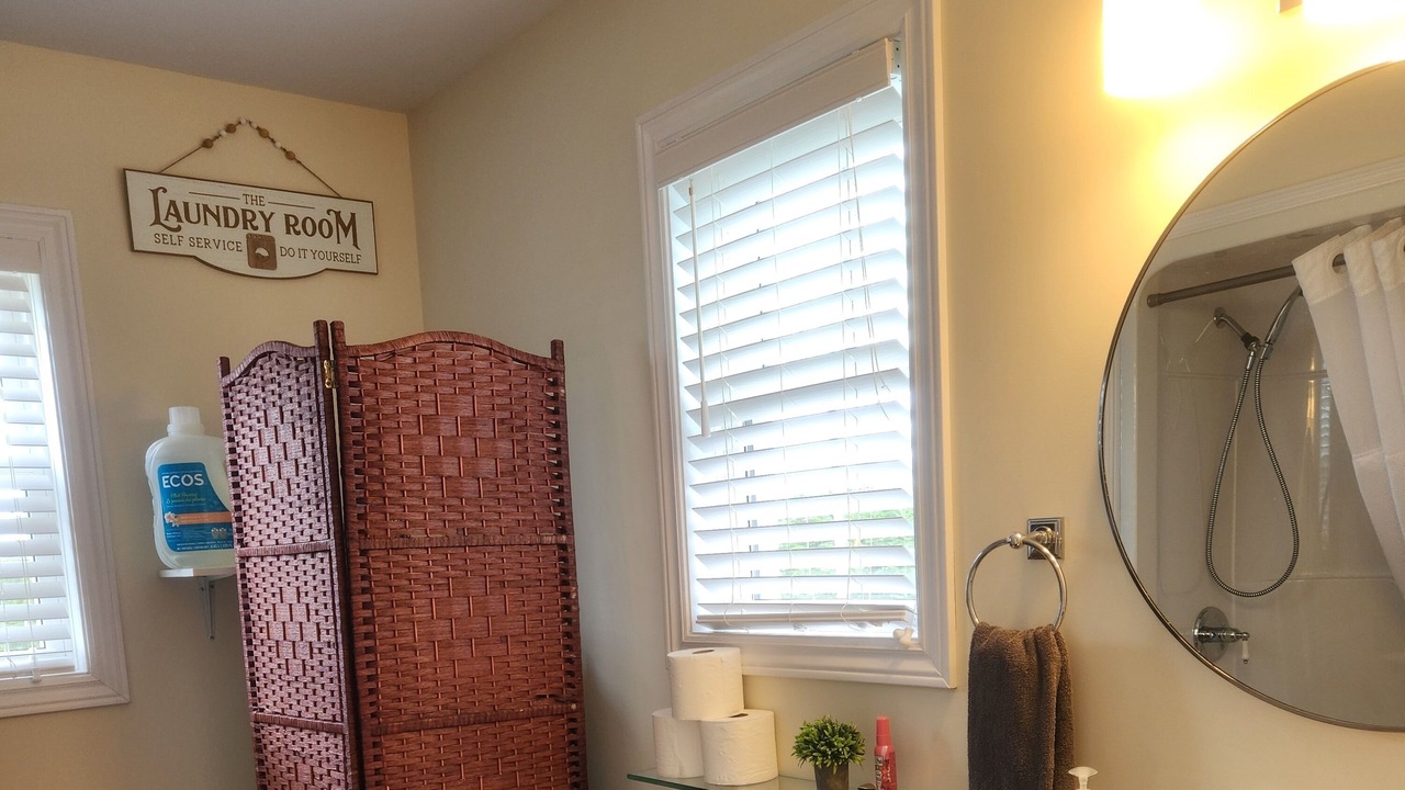 Photo of Bathroom in Open Hall