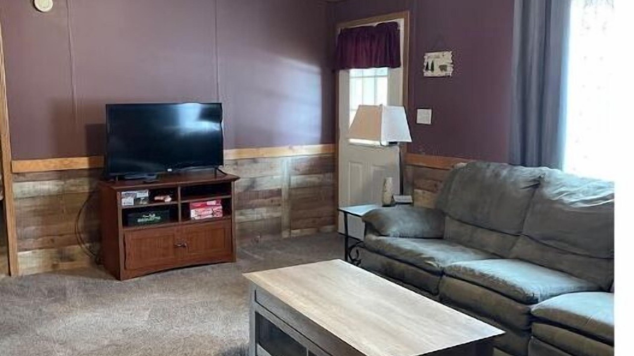 Photo of Livingroom in Lewis County