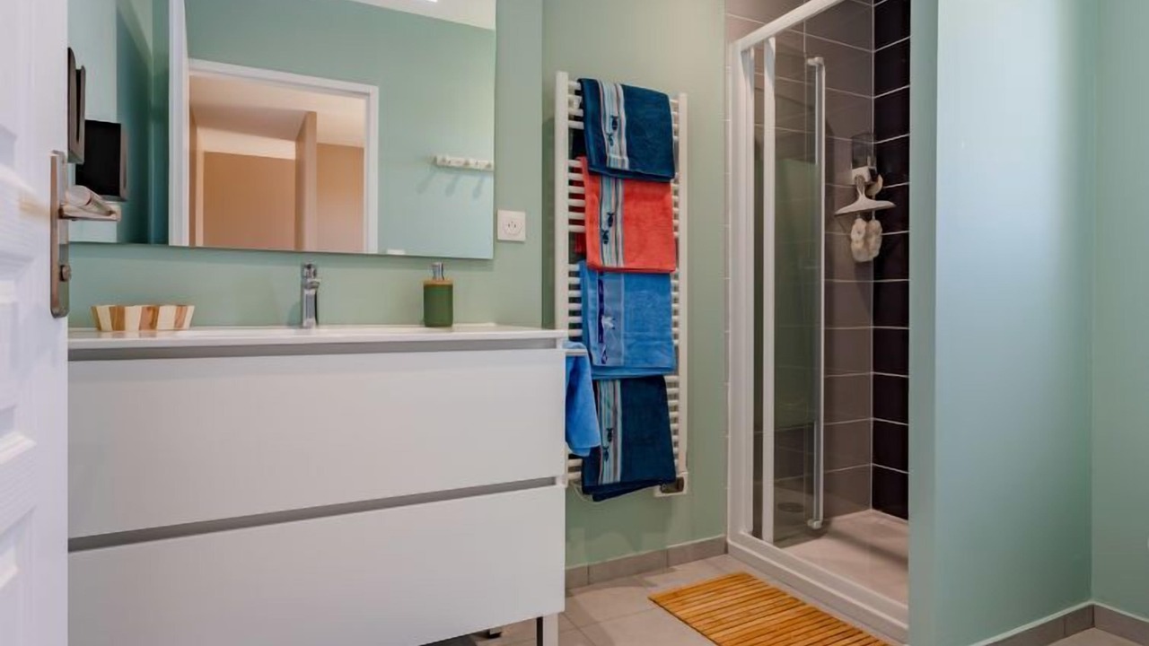 Photo of Bathroom in Bretteville-sur-Ay