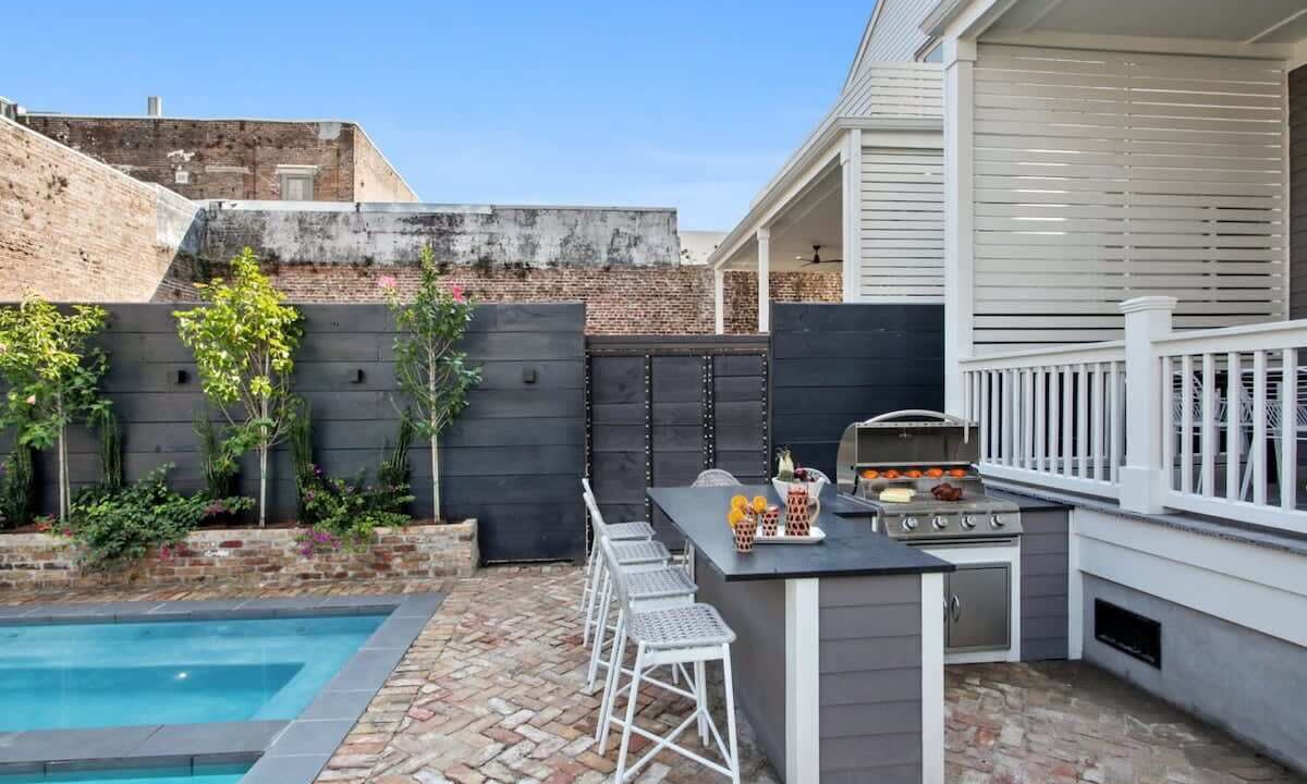 Photo of Patio Balcony in Lower Garden District