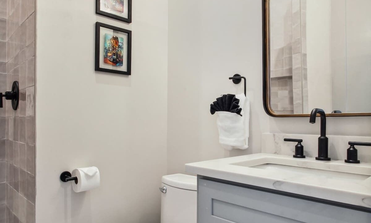 Photo of Bathroom in Lower Garden District