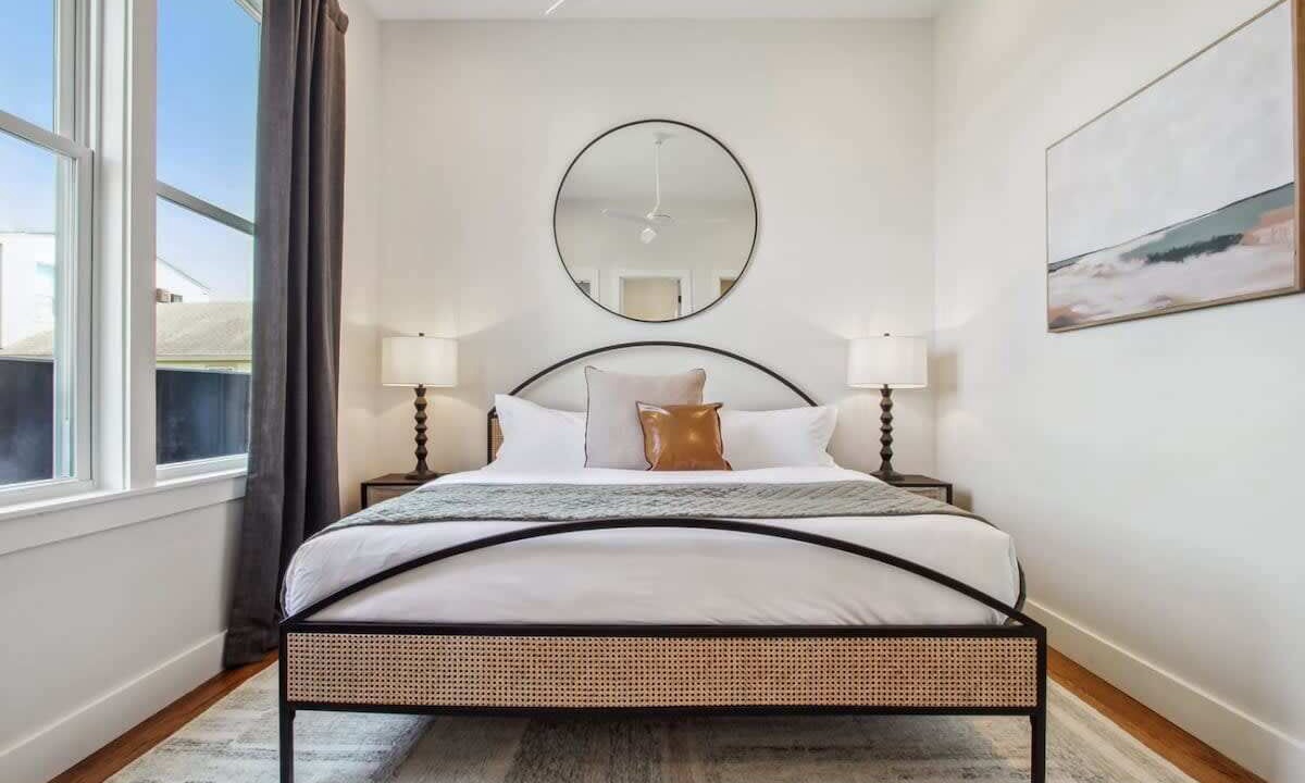 Photo of Bedroom in Lower Garden District